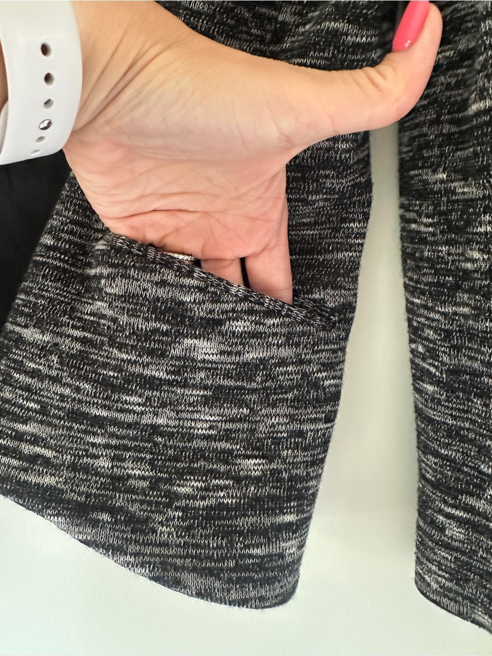 Wilfred Open-Front Marled Knit Jacket in Black & White | Size 6 - Picture 3 of 5